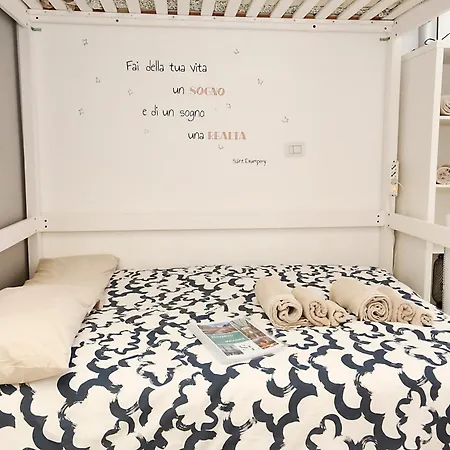 Bloom Apt - Citylife Apartment